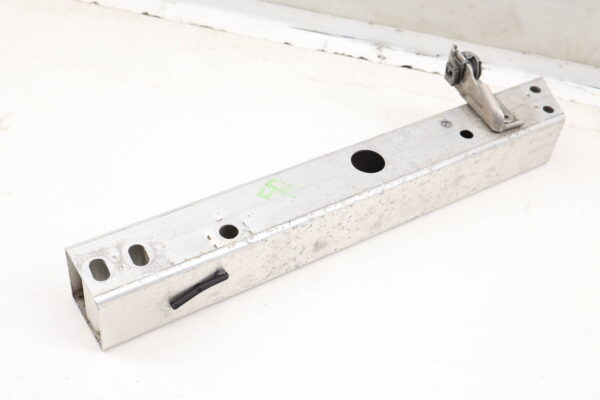 BMW Bumper Shock / Reinforcement Bar Mount (i3s, i3) 51647296805