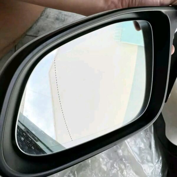 Original BMW F80 M3 Mirror Retrofit Kit for BMW F30Part, Convert your F30 3 Series standard mirror to that fantastic , aggresive looking F80 M3 / F82 M4 Style mirror . This retrofit kit includes all necessary parts to convert!100% Genuine BMW Part - Image 5