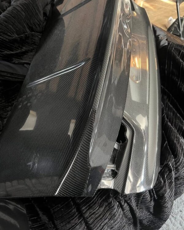 M3 Carbon Trunk - Image 2