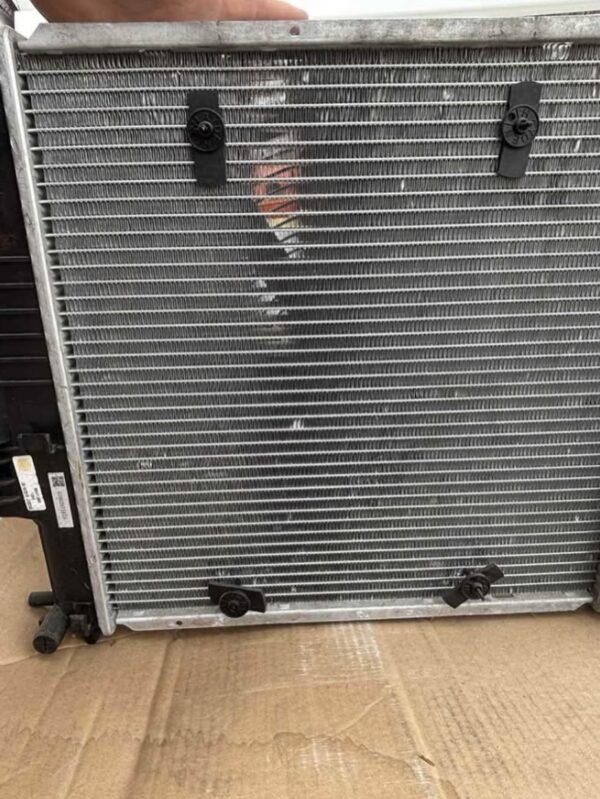 Bmw E30 Radiator with Spal Fan - Image 3