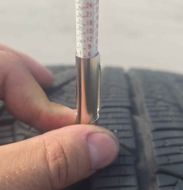 Bmw 18in winter wheels x3/4 245/50r18 - Image 7