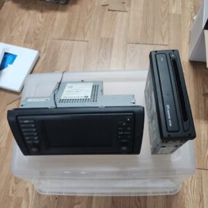 BMW E38 Wide Screen Radio