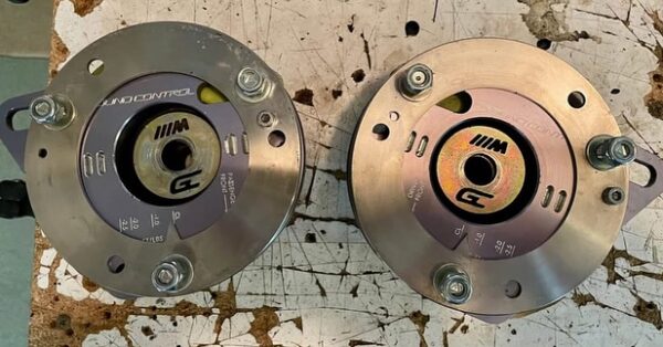 Ground Control BMW E9X M3 SPORT CAMBER PLATES Ground Control BMW E9X M3 SPORT CAMBER PLATES -for OEM springs/struts -in like excellent condition w/ new hardware -Used for less than 10K miles.