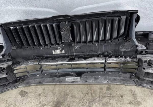 FRONT BUMPER COVER PANEL COMPLETE GRILL PDC BMW 530I 540I G30 (2017-2020) OEM - Image 5