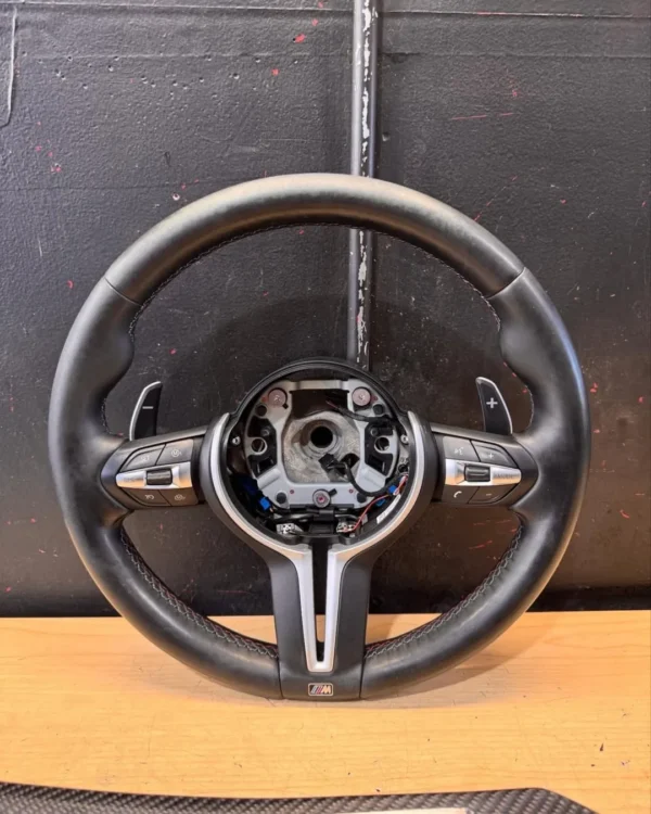 BMW F8X M3 M4 Interior Goodies 📲DCT steering wheel ✅Carbon Fiber Trim ✅Each item has some typical wear and tear - Image 4