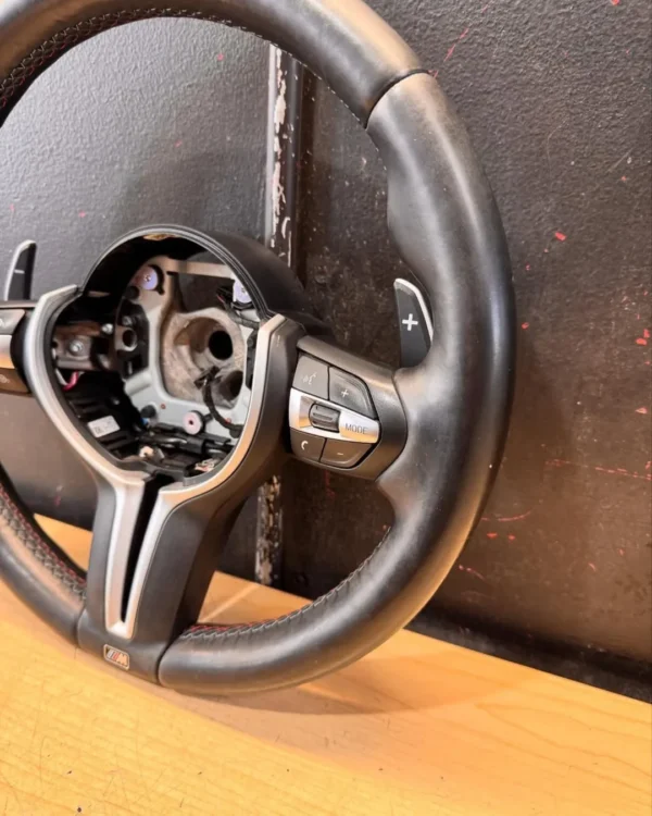 BMW F8X M3 M4 Interior Goodies 📲DCT steering wheel ✅Carbon Fiber Trim ✅Each item has some typical wear and tear - Image 6