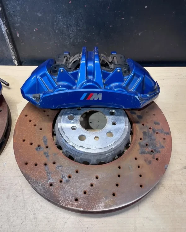 F90 M5 Front Brake Caliper & Rotor Set   Brake pads and rotors are nearly new!  Off of 2019 F90 M5 Unknown miles - Image 4