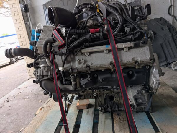 N63T Long Block COMPLETE  Came off F16 X6  •129k Miles •190 PSI Across All Cylinders •30 Day Warranty   SKU 35451 - Image 7