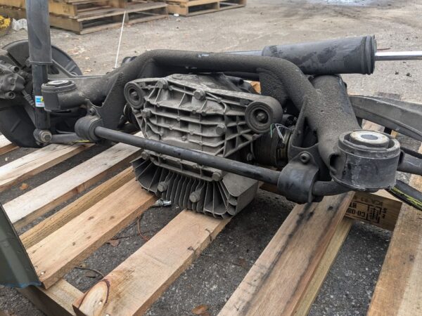 E46 M3 Rear Subframe Dropout  •SMG LSD Differential  •Includes axles •2 Control arms bent from forklift    #39851 - Image 2
