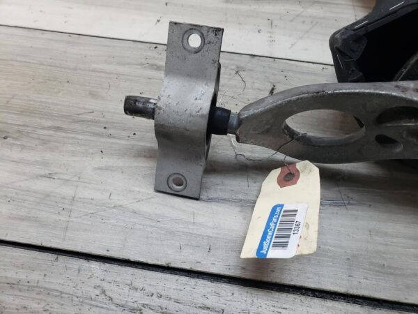 F30 LCI Manual Shifter SKU 13367 - Image 6