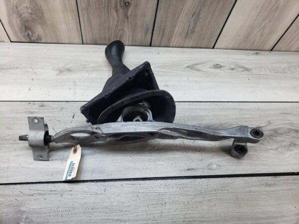 F30 LCI Manual Shifter SKU 13367 - Image 7