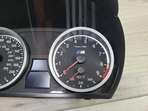 E93 M3 Manual Cluster   •Pre LCI SKU 14057 - Image 3