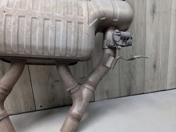 F80 M3 Exhaust Muffler   •S55  •F8x M3/M4  •Part # 7850084 •Great Condition SKU 35665 - Image 8