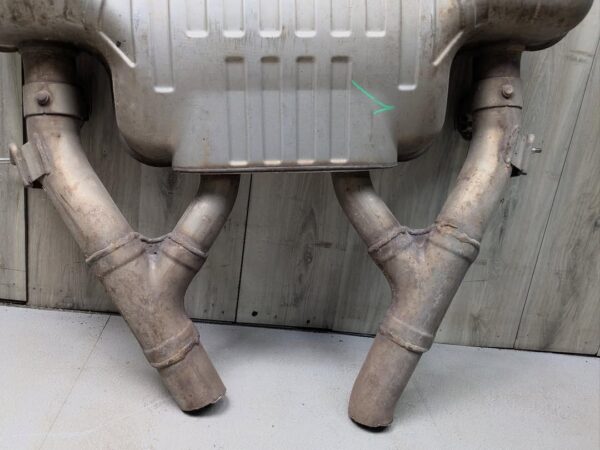 F80 M3 Exhaust Muffler   •S55  •F8x M3/M4  •Part # 7850084 •Great Condition SKU 35665 - Image 9