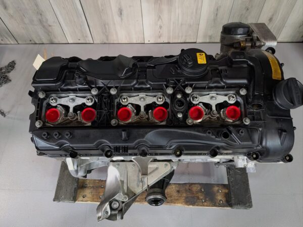 N55 AWD EWG-Engine Assembly   •Came off F15 X5 •Compression#s 240-235-240-240-240-240 •Valvetronic needs to be replaced !!! •77k Miles SKU 33532 - Image 5