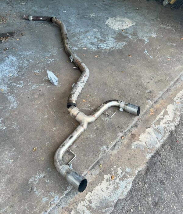 VRSF-E9x Race Exhaust   •Includes Hardware