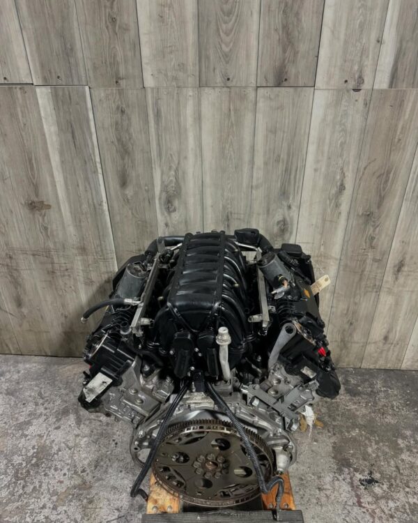 E70 X5 AWD Complete Engine Assembly   •N62 •Complete with Accessories  •Ran & Drove  •Compression  187-197-190-192-197-189-195-194 •188,605 Miles  •30 Day Guarantee   Vin 9799