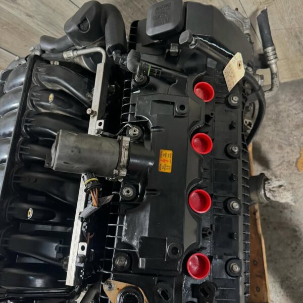 E70 X5 AWD Complete Engine Assembly   •N62 •Complete with Accessories  •Ran & Drove  •Compression  187-197-190-192-197-189-195-194 •188,605 Miles  •30 Day Guarantee   Vin 9799 - Image 6