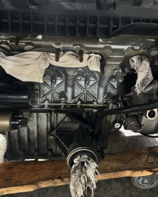 E70 X5 AWD Complete Engine Assembly   •N62 •Complete with Accessories  •Ran & Drove  •Compression  187-197-190-192-197-189-195-194 •188,605 Miles  •30 Day Guarantee   Vin 9799 - Image 5