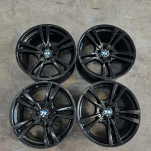 E70/E71 X5M Style 299 Wheels   •ONLY FITS E71 & X5M •20” OEM Wheels  •Curb Damage 1 Wheel
