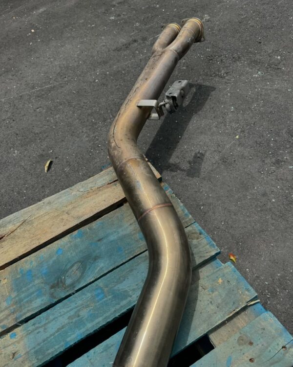 F8x Midpipe  •Good Quality - Image 5